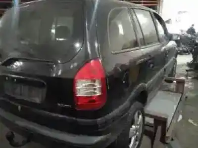 Veículo de Sucata opel zafira a y20dth do ano 2004 alimentado 