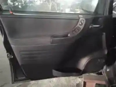 Veículo de Sucata opel zafira a y20dth do ano 2004 alimentado 