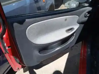 Veículo de Sucata daewoo lanos 1.5 g a15sms-g do ano 1997 alimentado 