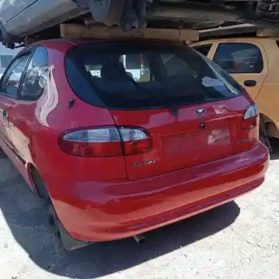 Veículo de Sucata daewoo lanos 1.5 g a15sms-g do ano 1997 alimentado 
