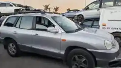 Veicolo di demolizione hyundai santa fe (sm) d4ea-v dell'anno 2001 alimentato 