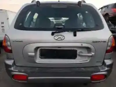 Veicolo di demolizione hyundai santa fe (sm) d4ea-v dell'anno 2001 alimentato 
