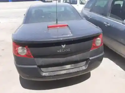 Scrapping Vehicle renault megane ii coupe f9q800 of the year 2006 powered 