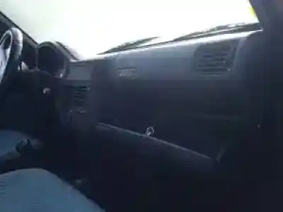 Sloopvoertuig peugeot 106 (s2) hdz(tu1m) van het jaar 1996 aangedreven 