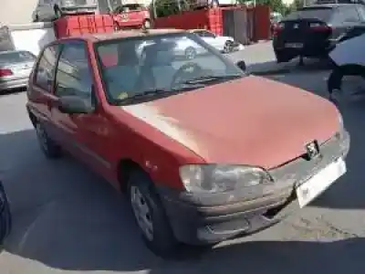 Sloopvoertuig peugeot 106 (s2) hdz(tu1m) van het jaar 1996 aangedreven 