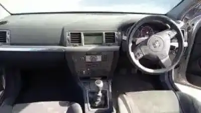 Veículo de Sucata opel vectra c berlina d-z19dth do ano 2005 alimentado 