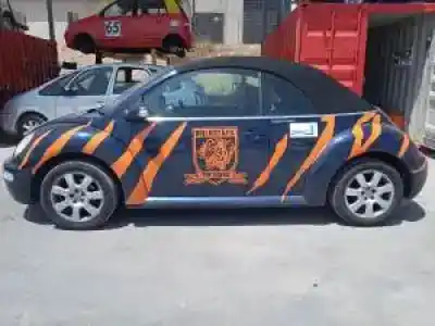 Veículo de Sucata volkswagen new beetle cabriolet (1y7) bfs do ano 2003 alimentado 