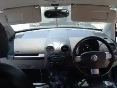 Veículo de Sucata volkswagen new beetle cabriolet (1y7) bfs do ano 2003 alimentado 