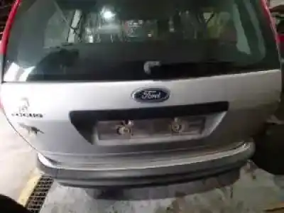 Veicolo di demolizione ford focus sportbreak (cap) hwda dell'anno 2004 alimentato 