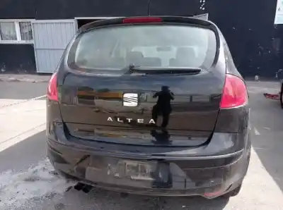 Scrapping Vehicle seat altea (5p1) 2.0 tdi 16v of the year 2004 powered 