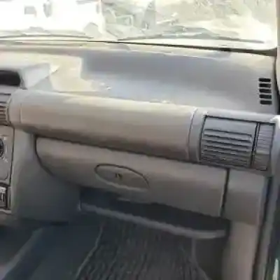 Veículo de Sucata opel corsa b g-c12nz do ano 1993 alimentado 