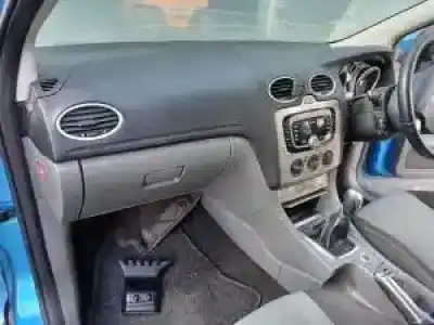 Véhicule à la ferraille ford focus lim. (cb4) aode de l'année 2007 alimenté 