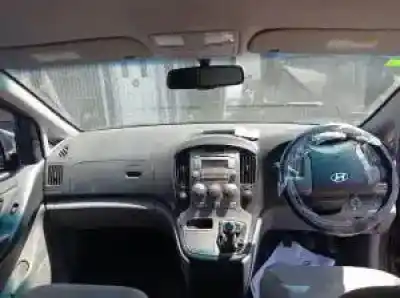 Veículo de Sucata hyundai h1 le04 do ano 2011 alimentado 