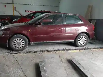 Здавання транспортного засобу audi a3 (8l) agr року 1996 потужний 