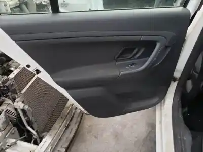 Scrapping Vehicle skoda fabia combi (5j5) cbza of the year 2010 powered 