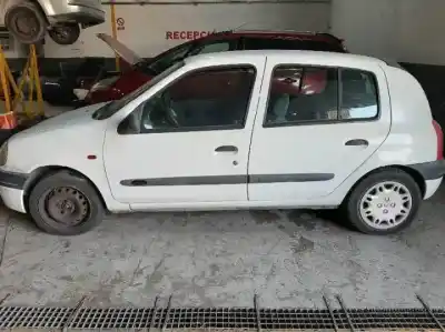 Scrapping Vehicle renault clio ii fase i (b/cbo) d7f720 of the year 1998 powered 