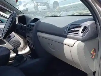 Scrapping Vehicle renault clio ii fase ii (b/cb0) d7f726 of the year 2001 powered 