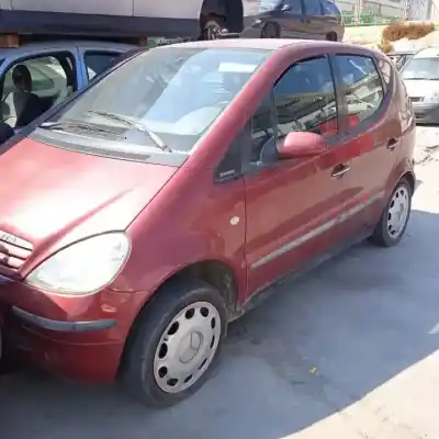 Vehicul casat MERCEDES-BENZ CLASE A (W168) M 166.940 al anului 1997 alimentat 