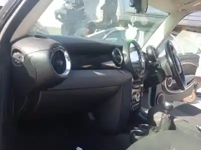 Утилизация автомобиля mini mini (r56) 9hz года 2006 питание 