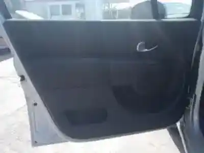 Veicolo di demolizione renault grand modus k9k766 dell'anno 2006 alimentato 