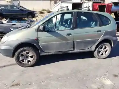 Scrapping Vehicle renault scenic rx4 (ja0) f9qk7 of the year 2000 powered 