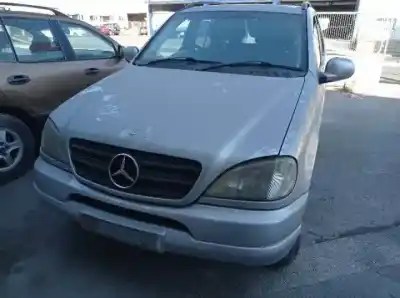 Veículo de Sucata MERCEDES-BENZ CLASE M (W163) M112942 do ano 1997 alimentado 