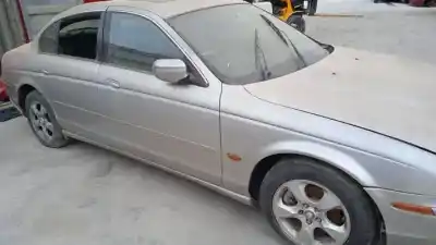 Здавання транспортного засобу jaguar s-type g/fb року 2002 потужний 