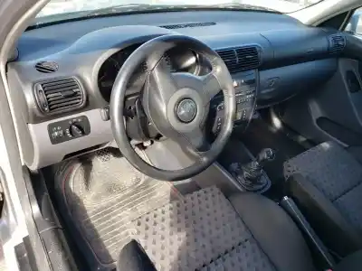 Hurda Aracı seat                                               leon (1m1)                                                                                                                                                                                                                                                 sport                                                                                                                                                                                                                                                      yılın 2001 güçlü aus