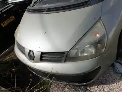 Scrapping Vehicle RENAULT ESPACE IV (JK0) G9T742 of the year 2005 powered 