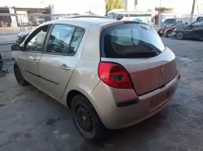 Scrapping Vehicle RENAULT CLIO III K9K768 of the year 2006 powered 