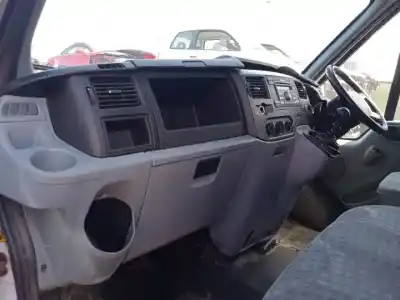 Здавання транспортного засобу ford transit combi (tt9) drfb року 2011 потужний 