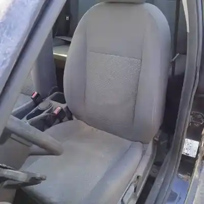 Здавання транспортного засобу ford focus c-max (cap) d-g8da року 2004 потужний 