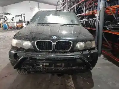 Scrapping Vehicle bmw x5 (e53) m54306s3 of the year 2000 powered 
