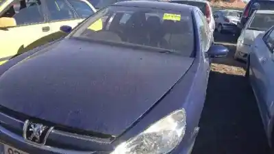 Veículo de Sucata PEUGEOT 607 (S1) D-4HX do ano 2000 alimentado 