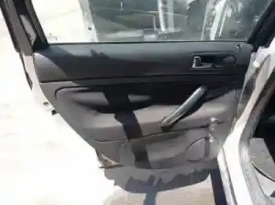 Véhicule à la ferraille volkswagen passat berlina (3b2) ahl de l'année 1996 alimenté 