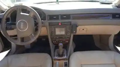 Scrapping Vehicle audi a6 avant (4b5) bdg of the year 2002 powered 