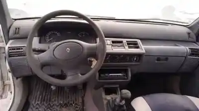 Утилизация автомобиля renault clio i fase i+ii (b/c57) d7f730 года 1991 питание 