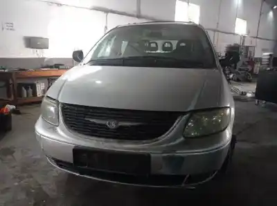 Veicolo di demolizione chrysler voyager (rg) enc dell'anno 2001 alimentato 