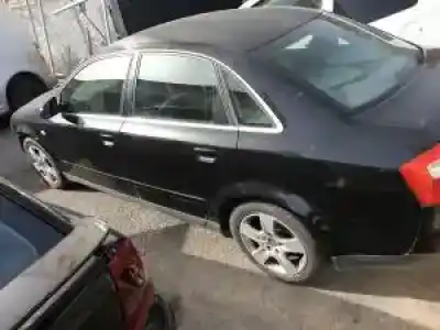 Sloopvoertuig audi a4 berlina (8e) 2.0 20v cat (alt) van het jaar 2001 aangedreven 