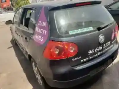 Veículo de Sucata volkswagen golf plus (5m1) azv.bkd do ano 2005 alimentado 