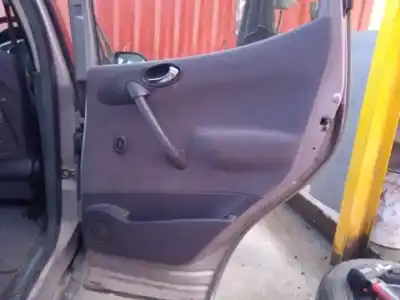 Veículo de Sucata mercedes-benz clase a (w168) 668940 do ano 1997 alimentado 