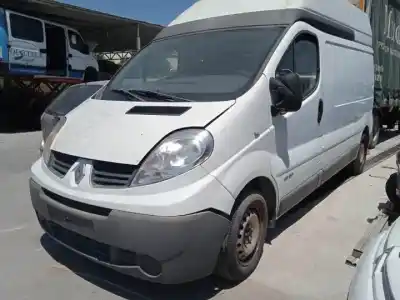 Scrapping Vehicle renault trafic combi (ab 4.01) g9u630 of the year 2006 powered 