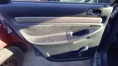 Sloopvoertuig audi a4 berlina (b5) g-adr van het jaar 1994 aangedreven 