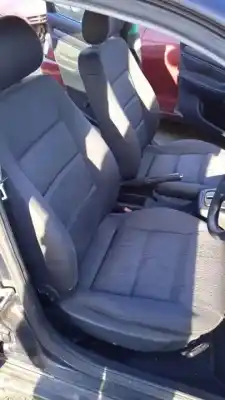 Sloopvoertuig audi a4 berlina (b5) g-adr van het jaar 1994 aangedreven 