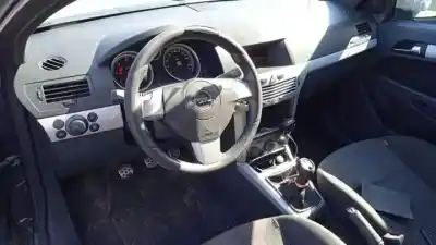 Здавання транспортного засобу opel astra gtc z19dtj року 2004 потужний 