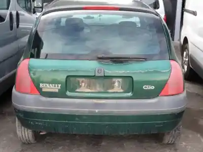 Здавання транспортного засобу renault clio ii fase i (b/cbo) d7f720 року 1998 потужний 