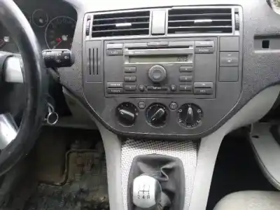 Здавання транспортного засобу ford focus c-max (cap) d-g8da року 2003 потужний 