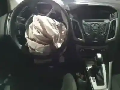 Veículo de Sucata ford focus lim. (cb8) pnda do ano 2010 alimentado 