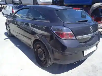 Здавання транспортного засобу opel astra gtc d-z19dth року 2004 потужний 