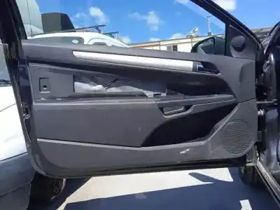 Здавання транспортного засобу opel astra gtc d-z19dth року 2004 потужний 